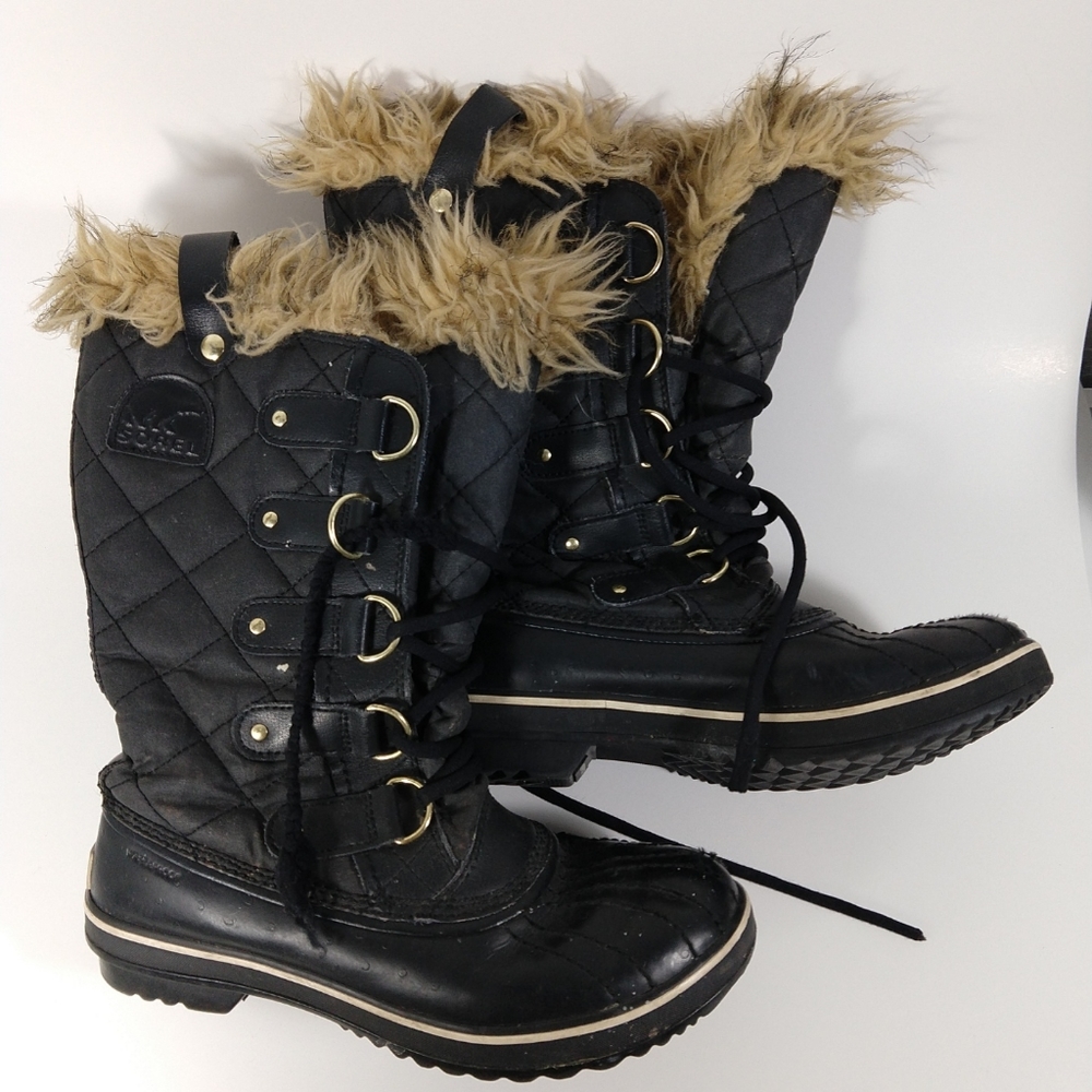 Sorel Tofino II Boots Waterproof Snow Boots Size 7.5 Black Tan Faux Fur Winter